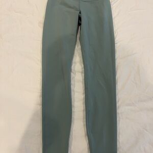 ALO Airbrush Leggings